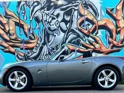 Grau Gebraucht 2008 Pontiac Solstice Cabrio | 11.600 €