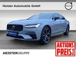 Silver dawn / metallic Gebraucht 2023 Volvo S90 Ultimate Limousine | 59.990 €