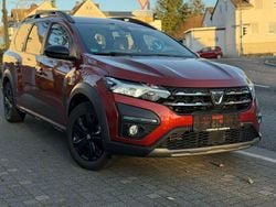Terracotta braun Gebraucht 2022 Dacia Jogger Extreme Van / Kleinbus | 13.500 € (Superpreis)