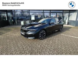 Schwarz Gebraucht 2025 BMW 550e M Sport Limousine | 84.900 € (Teuer)