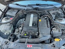 Silber Gebraucht 2003 Mercedes C180 Limousine | 2.000 € (Teuer)