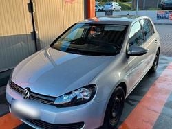 Silber Gebraucht 2009 VW Golf VI Kleinwagen | 4.150 € (Guter Preis)