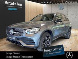 Grau Gebraucht 2022 Mercedes GLC300e AMG SUV | 44.988 € (Teuer)