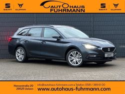 Grau Gebraucht 2024 Seat Leon Style Limousine | 33.490 € (Teuer)