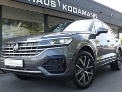 Grau Gebraucht 2021 VW Touareg R-line SUV | 47.950 € (Guter Preis)