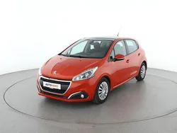 Orange Gebraucht 2016 Peugeot 208 Active Kleinwagen | 8.920 €