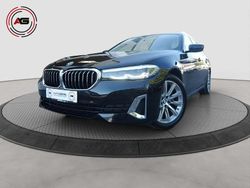 Saphirschwarz Gebraucht 2021 BMW 520 Luxury Line Kombi | 30.980 € (Superpreis)