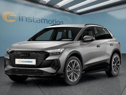 Grau Gebraucht 2024 Audi Q4 e-tron SUV | 43.399 € (Etwas zu teuer)