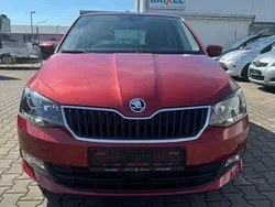 Rot Gebraucht 2016 Skoda Fabia Style Limousine | 9.750 € (Fairer Preis)