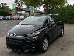 Schwarz Gebraucht 2017 Citroën Grand C4 Picasso Feel Van / Kleinbus | 6.800 € (Fairer Preis)