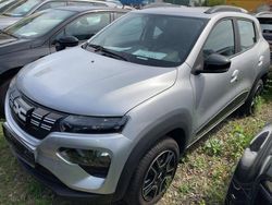 Lightninggrau Gebraucht 2023 Dacia Spring Kleinwagen | 12.498 € (Guter Preis)