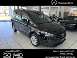 Schwarz Gebraucht 2023 Mercedes 180 Progressive Limousine | 31.731 € (Etwas zu teuer)
