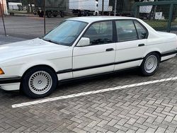 Weiß Gebraucht 1991 BMW 730 Limousine | 4.300 €
