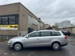 Silber Gebraucht 2010 VW Passat Comfortline Limousine | 3.300 € (Guter Preis)