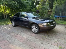 Blau Gebraucht 1997 Audi A4 Limousine | 1.000 € (Guter Preis)