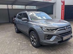 Platinum gray metallic Gebraucht 2023 Ssangyong (KGM) Korando SUV | 21.990 €