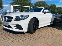 Weiß Gebraucht 2018 Mercedes C200 AMG Cabrio | 27.500 €