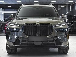 Manhattan green Gebraucht 2024 BMW X7 Executive SUV | 96.950 € (Teuer)