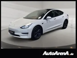 Pearl white multicoat Gebraucht 2023 Tesla Model 3 Standard Range Limousine | 28.879 € (Guter Preis)