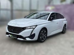 Weiß metallic Gebraucht 2023 Peugeot 308 Allure Kombi | 24.380 € (Etwas zu teuer)