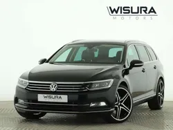 Deep black perleffekt Gebraucht 2019 VW Passat Highline Kombi | 27.650 € (Etwas zu teuer)