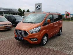 Orange Gebraucht 2020 Ford Tourneo Kombi | 32.900 € (Guter Preis)
