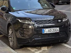 Schwarz Gebraucht 2023 Land Rover Range Rover evoque HSE Dynamic SUV | 44.300 € (Teuer)