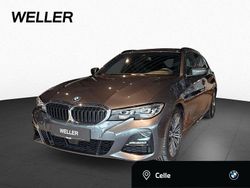Mineralgrau (grau) Gebraucht 2019 BMW 320 M Sport Kombi | 25.450 € (Guter Preis)