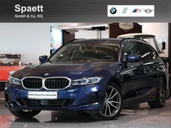 Phytonicblau Gebraucht 2023 BMW 320 Performance Kombi | 32.500 € (Guter Preis)