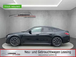 Black sapphire metallic Gebraucht 2024 BMW 430 Gran Coupé M Sport Coupé | 48.920 € (Superpreis)