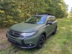 Grün Gebraucht 2017 Mitsubishi Outlander Plus SUV | 18.500 € (Teuer)