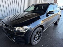 Schwarz Gebraucht 2021 Mercedes GLC300e AMG SUV | 39.900 € (Fairer Preis)