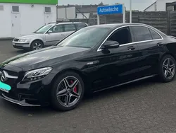 Schwarz Gebraucht 2019 Mercedes C300 Limousine | 32.000 € (Teuer)