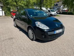 Schwarz Gebraucht 2012 Renault Clio IV Kleinwagen | 3.200 € (Fairer Preis)