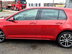 Rot Gebraucht 2015 VW Golf VII LOUNGE Limousine | 13.490 € (Fairer Preis)