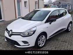 Weiß Gebraucht 2017 Renault Clio IV LIMITED Limousine | 5.800 € (Fairer Preis)