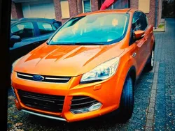 Orange Gebraucht 2016 Ford Kuga Titanium SUV | 12.700 € (Fairer Preis)