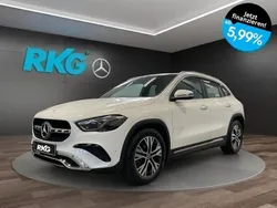 Weiß Gebraucht 2024 Mercedes GLA250 Progressive SUV | 47.770 € (Fairer Preis)