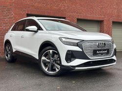 Weiß Gebraucht 2022 Audi Q4 e-tron Sport SUV | 24.999 €