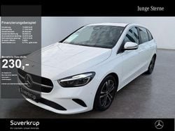 Weiß Gebraucht 2024 Mercedes B200 Progressive Van / Kleinbus | 28.920 € (Superpreis)