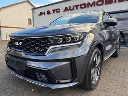Grau Gebraucht 2022 Kia Sorento Platinum SUV | 38.999 € (Fairer Preis)