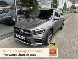 Grau Neu 2025 Mercedes GLB200 AMG line SUV | 48.995 €