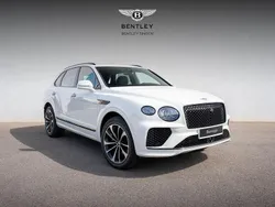 Glacier white Neu 2025 Bentley Bentayga SUV | 263.940 €