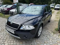 Schwarz Gebraucht 2008 Skoda Octavia Scout Scout 4x4 Kombi | 5.499 € (Fairer Preis)
