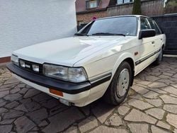 Weiß Gebraucht 1985 Mazda 626 Limousine | 4.999 €