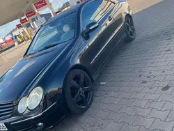 Schwarz Gebraucht 2004 Mercedes CLK240 Avantgarde Coupé | 2.800 € (Etwas zu teuer)