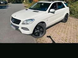 Weiß Gebraucht 2012 Mercedes ML250 SUV | 12.900 € (Superpreis)
