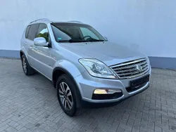 Grau Gebraucht 2013 Ssangyong Rexton Sapphire SUV | 6.400 € (Guter Preis)