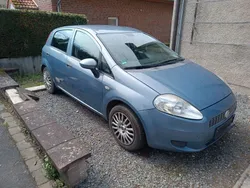 Blau Gebraucht 2009 Fiat Grande Punto Active Kleinwagen | 1.470 € (Guter Preis)