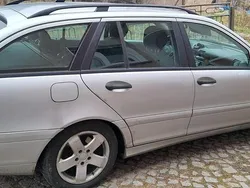 Silber Gebraucht 2006 Mercedes C220 Elegance Kombi | 999 € (Teuer)